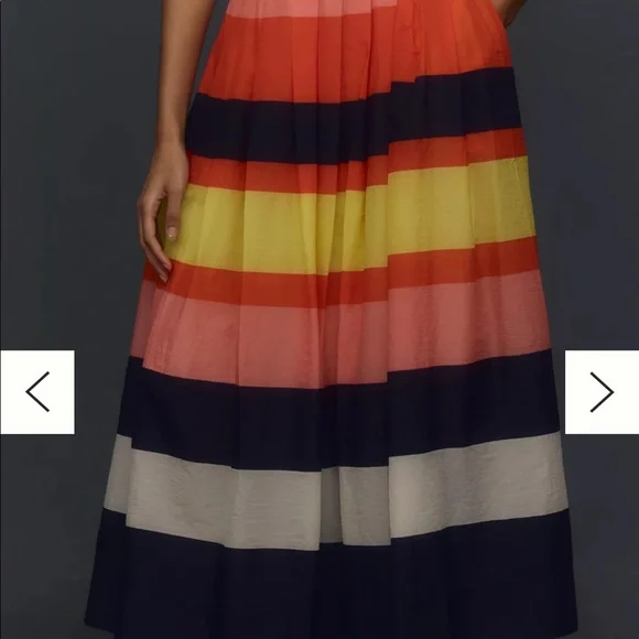 Anthropologie Skirt - size medium - NWT!  Originally $178 - Picture 2 of 9